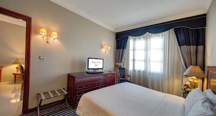 Royal Ascot Hotel Bur Dubai Room Type - Deluxe Suite with living area Royal Ascot Hotel Bur Dubai Room Type - Deluxe Suite with living area