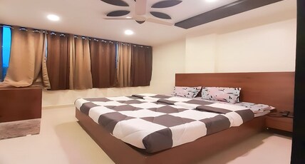 Hotel SMJ International Room Type - Deluxe Ac Room