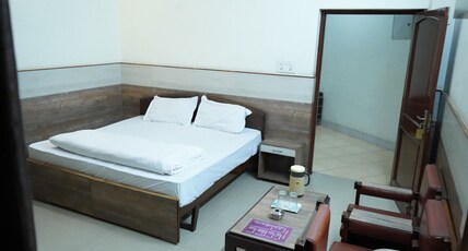 Hotel Natraj Room Type - Non A.C.
