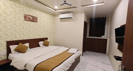 FabHotel Shivalika Room Type - Premium Room
