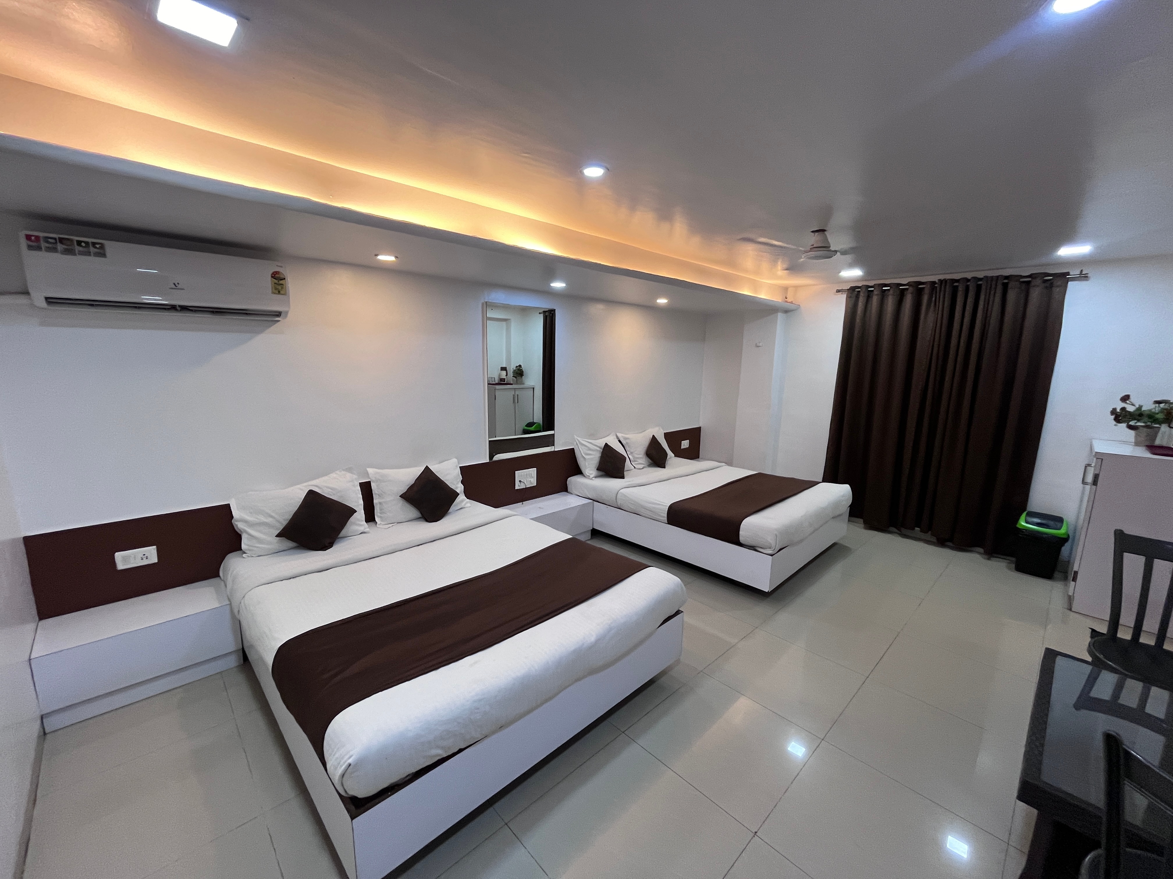 Hotel Anupama - Tap to explore photos