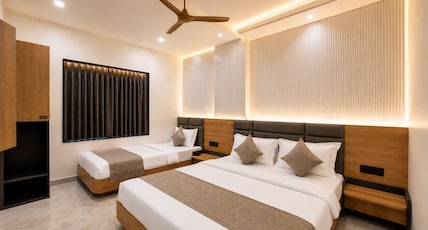 Hotel Shree Dwarka Room Type - Family Room ( Triple Bed ) Hotel Shree Dwarka Room Type - Family Room ( Triple Bed )
