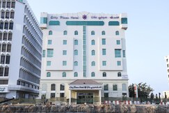 City Plaza Hotel