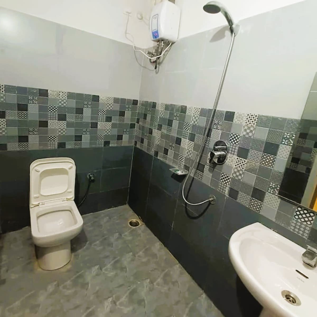 Rudraksh Stay near Ranchi Airport - Tap to explore photos