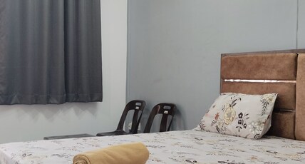 OMANSI HOME STAY Room Type - Ac Deluxe Room