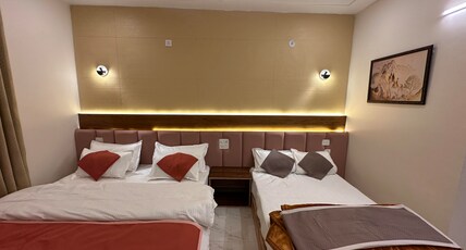 Mount Kirola Stay Room Type - Family Room