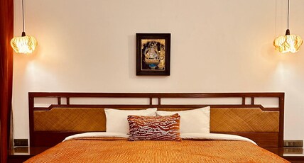 Thikana Delhi || Bed and Breakfast Room Type - Deluxe Double Room With Balcony