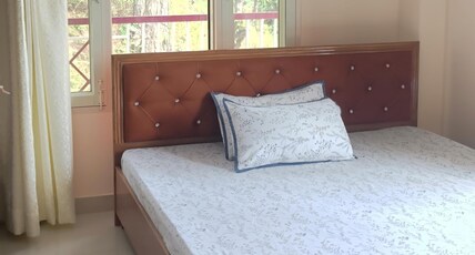 Pine Oak Paradise Room Type - Valley View Room In Old Block