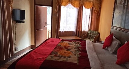 Hotel Pradhan Residency Room Type - deluxe room