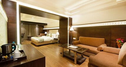 The Palm Court Room Type - Premium Suite