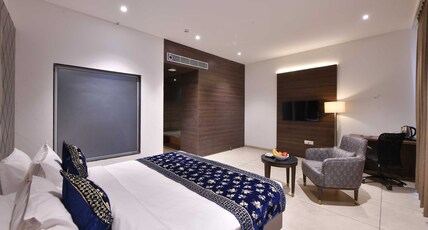 Clubhouse Hotel Morbi by CheckIn Room Type - Club