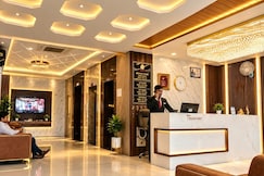 HOTEL RADHA INTERNATIONAL