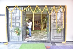 Rooms of Elegant Place for Family Stay all Functions