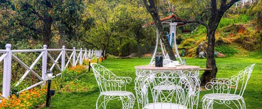 The Mountain Quail Hotel & Resort
