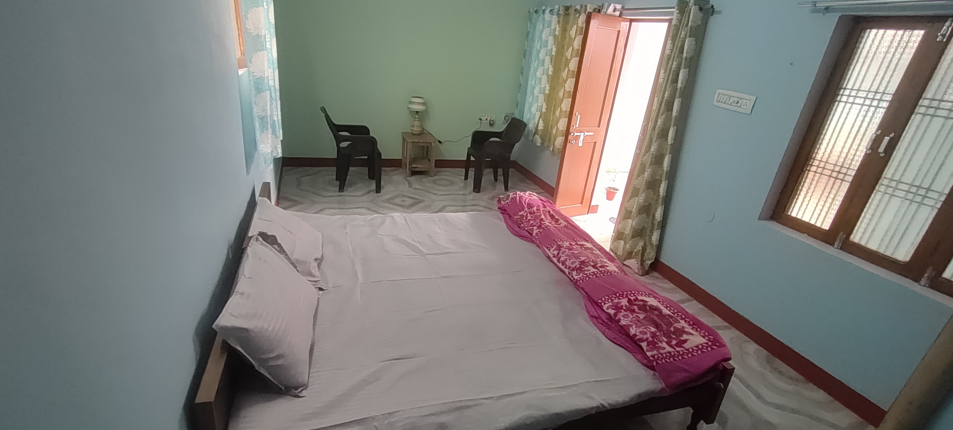 Cheerful Home Stay Ayodhya - Tap to explore photos