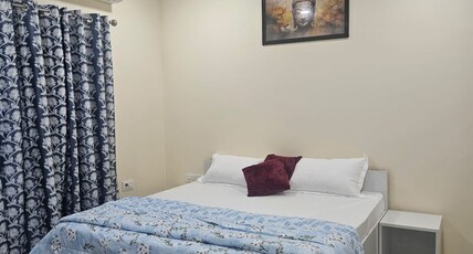 Tushar Guest House Room Type - Standard Room - AC