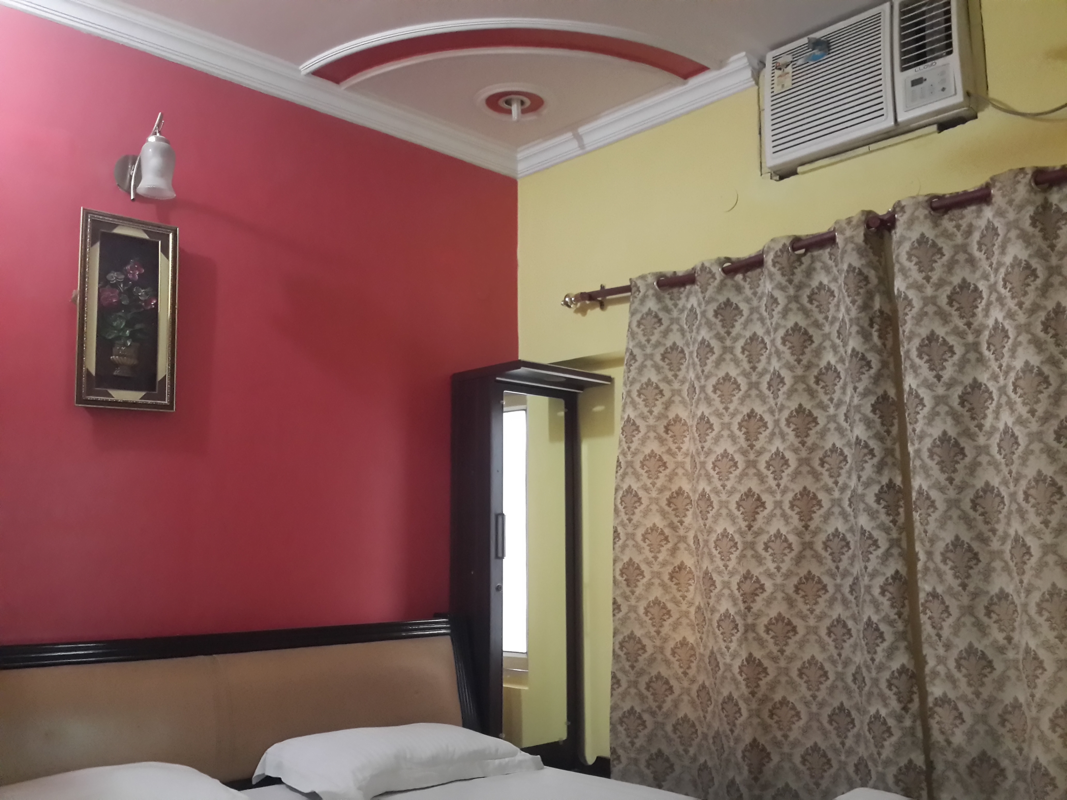 Amit Hotel - Tap to explore photos