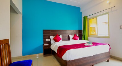 Manzil Hostel and Cafe Room Type - Standard Room with Fan