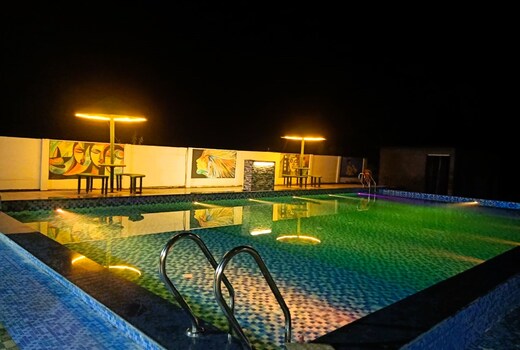 Resort Atmosphere