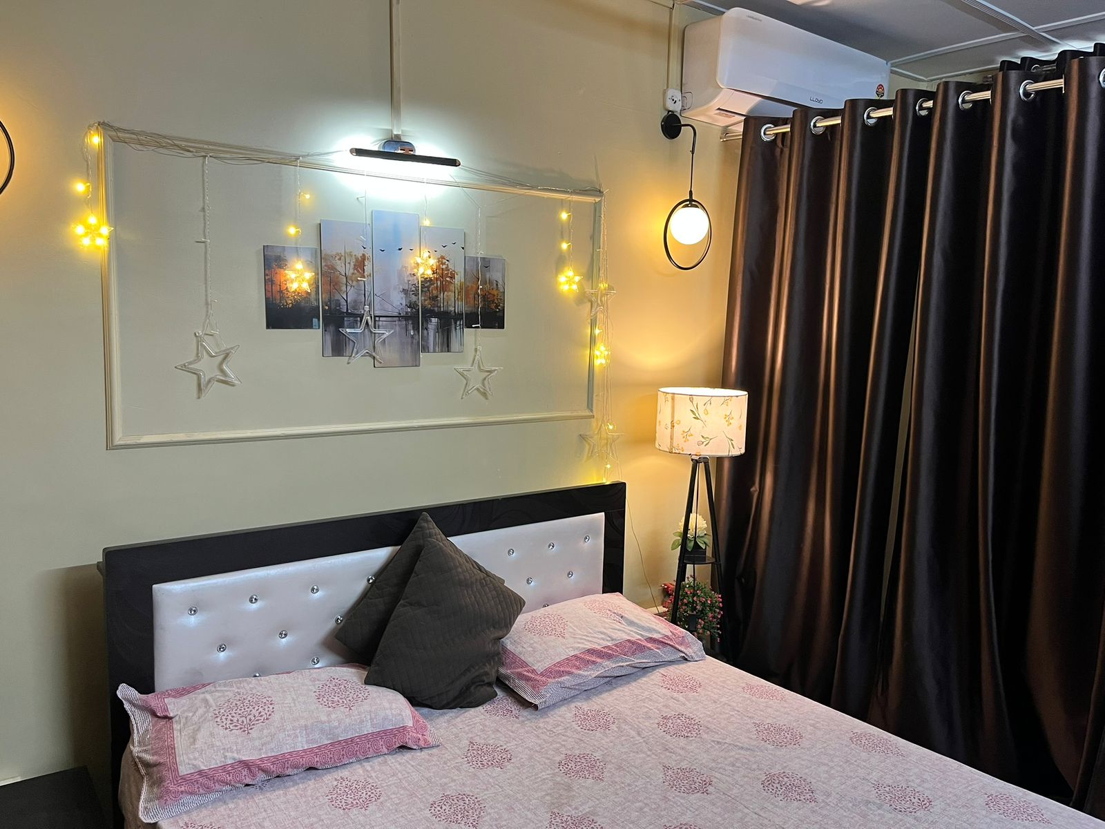 New Fairy Nest Guest House - Tap to explore photos