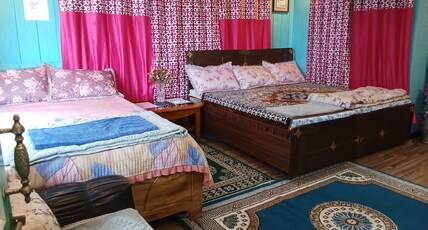 Lebong Mansara Homestay Room Type - Family Delux Room