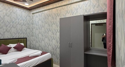 Trinetra Nirvana Room Type - Deluxe Room