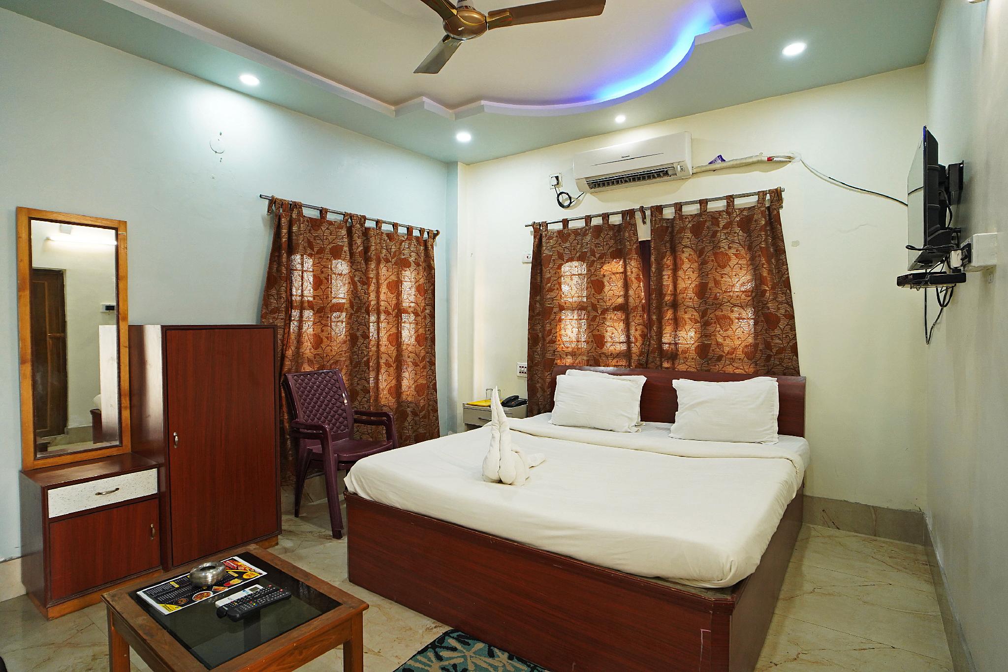 Santiniketan hotel and resorts - Tap to explore photos
