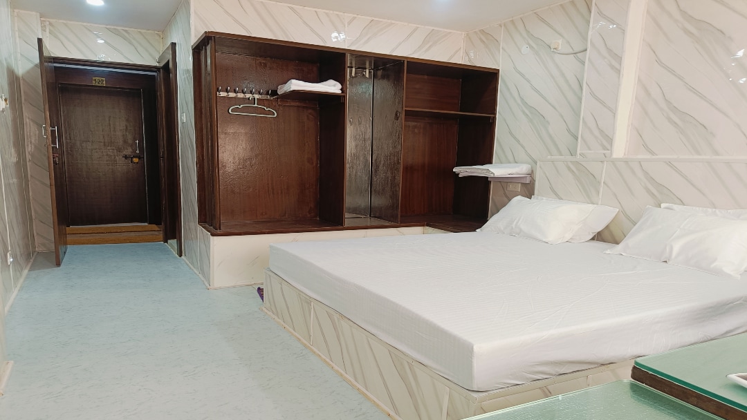 GRAND ARYA BEACH RESORTS CHIRALA - Tap to explore photos