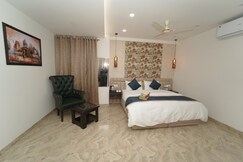 Hotel Chandigarh Heights - Airport Road Manali Highway Transit Hotel