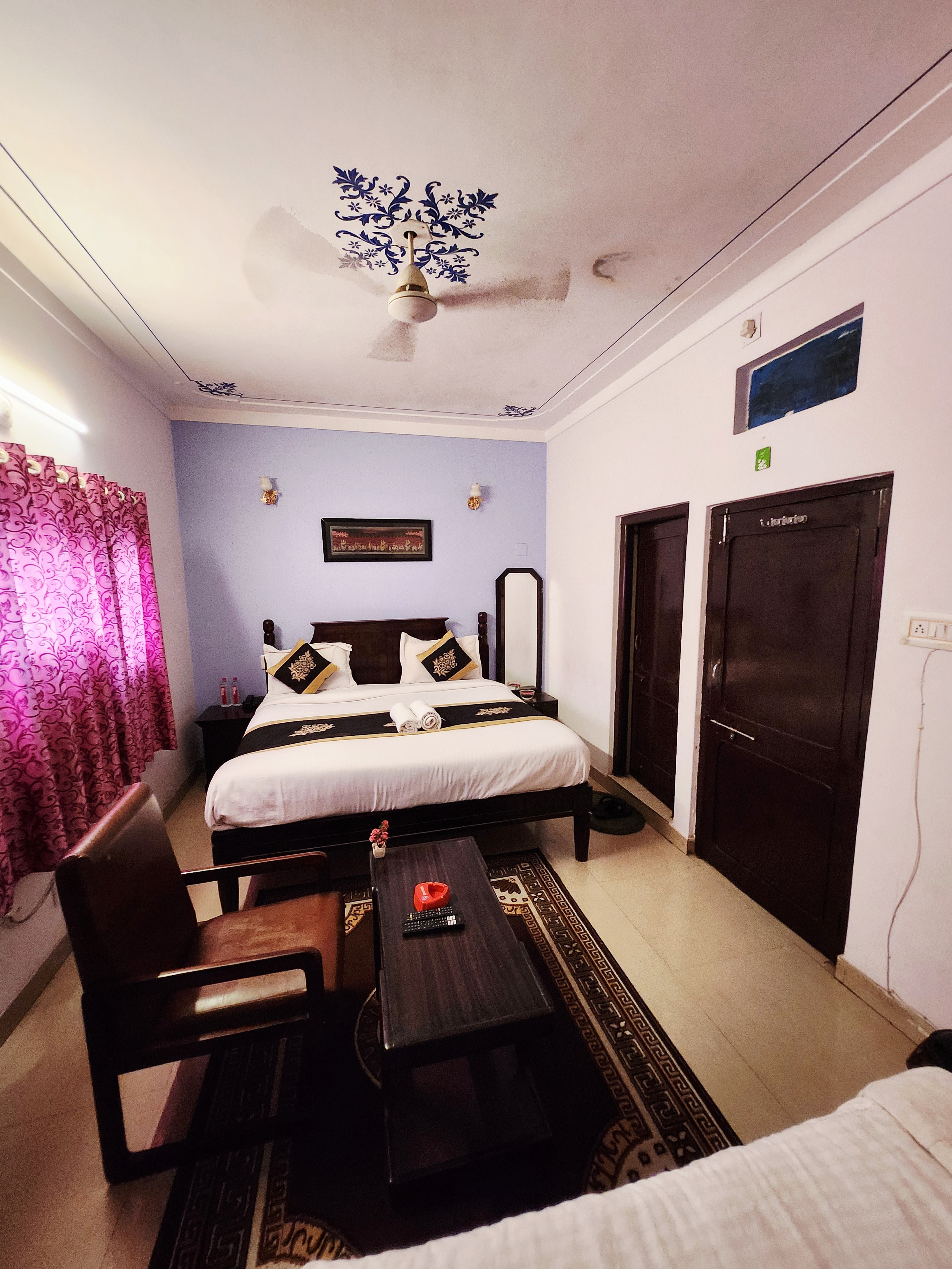 Hotel Rajshree Palace - Tap to explore photos