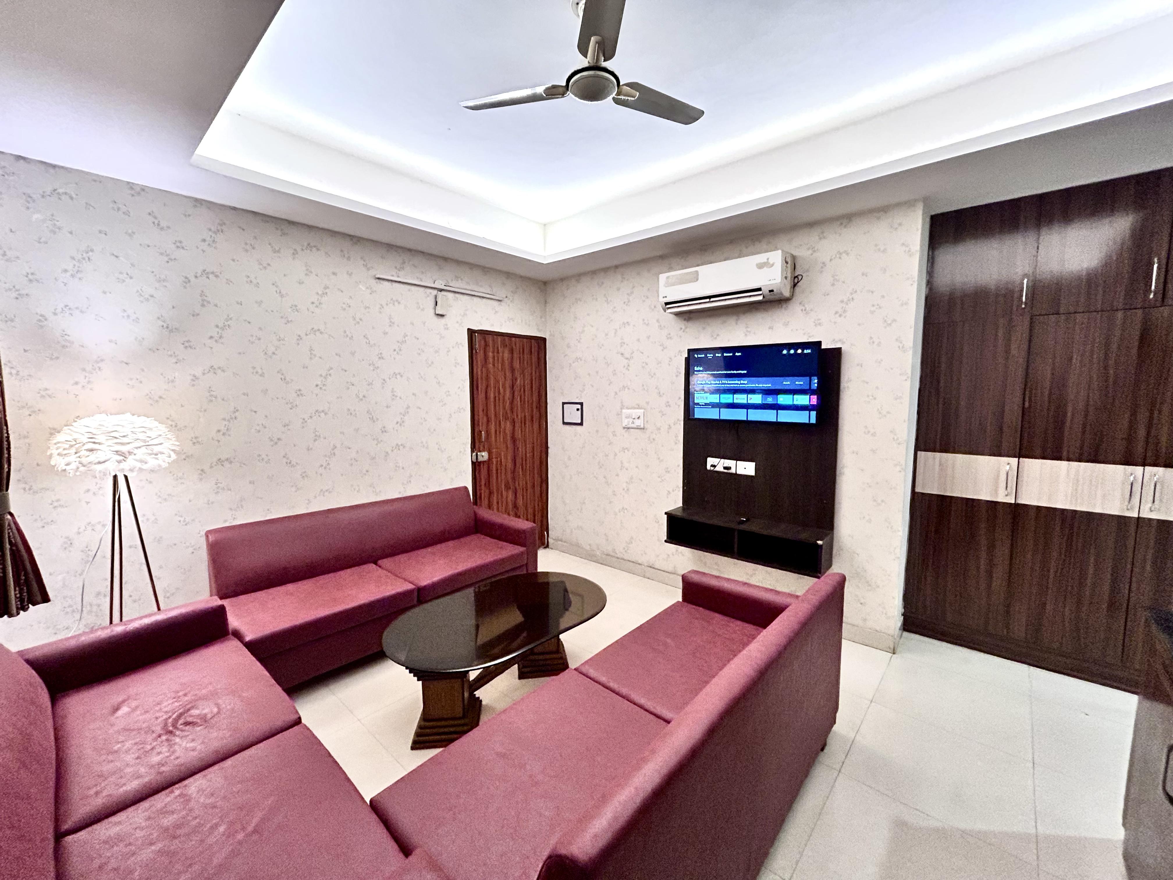 The Loft 2bhk apartment with drawing room - Tap to explore photos