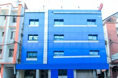 HOTEL YASH 150 Meters from railway station