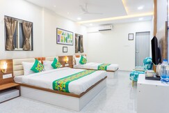 Treebo Aura Inn Regency