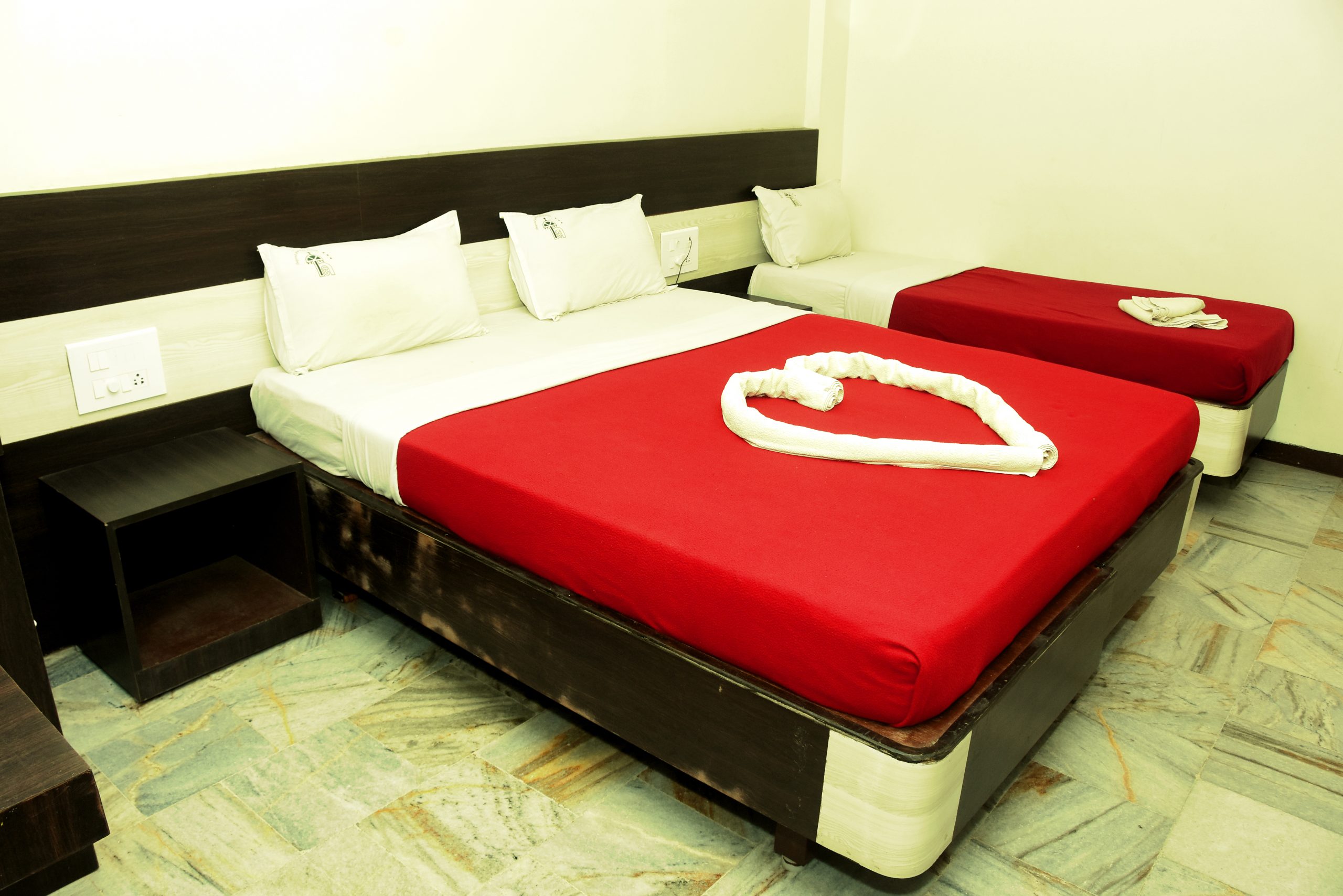 Hotel Chela - Tap to explore photos