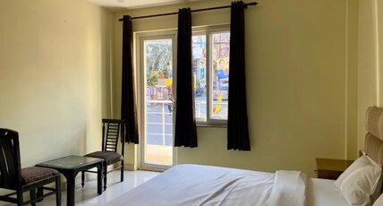 W Inn Hostel near Laxman Jhula Room Type - Suite Room - Mountain View