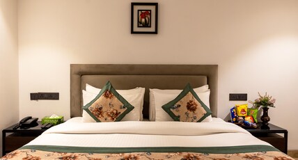 Hotel Okas Grand Okhla Room Type - Economy Rooms ( MMT Exclusive )