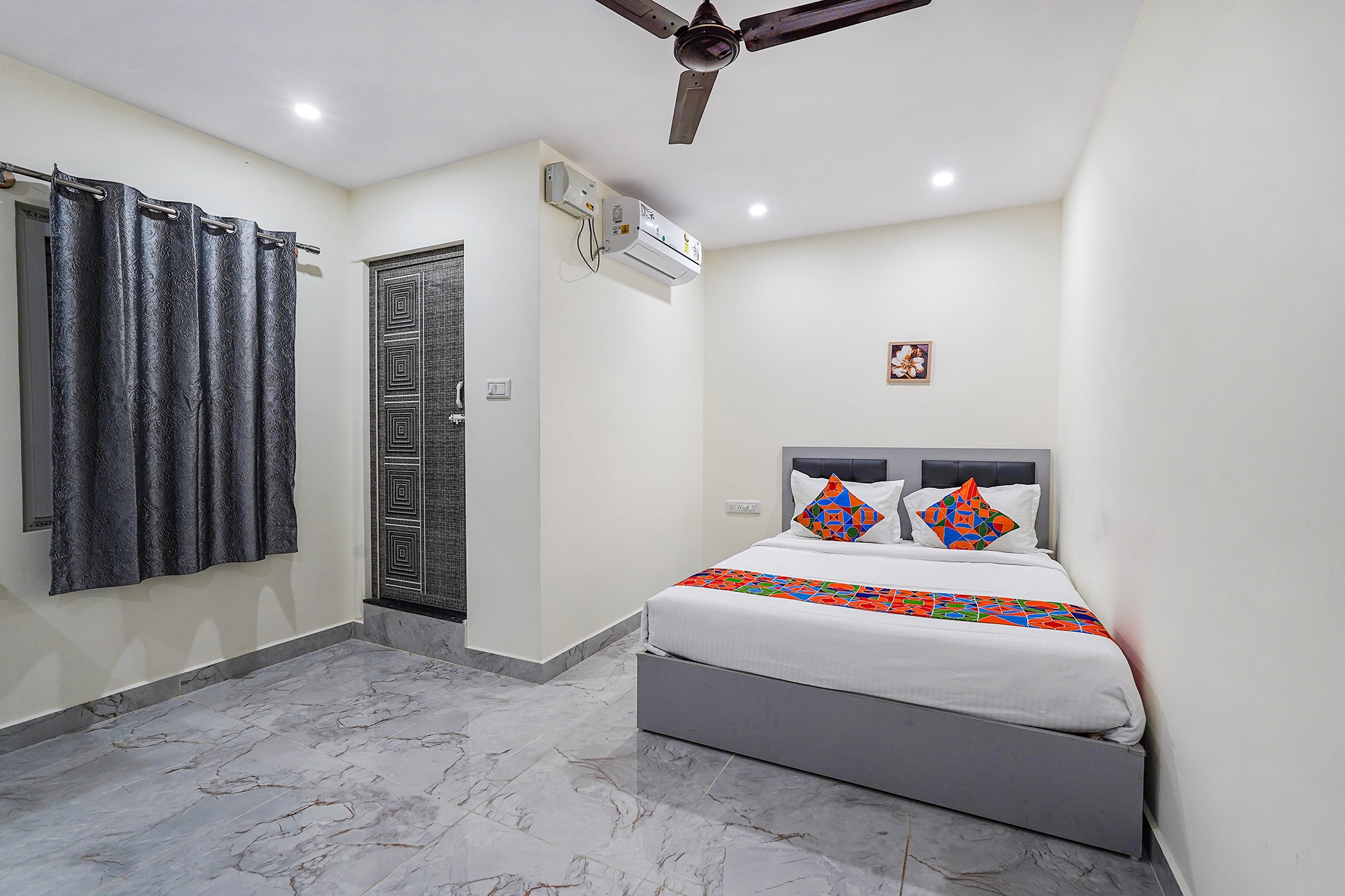 FabHotel Ivory Pearl Koramangala - Tap to explore photos