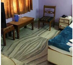 hotel maharaja Room Type - premium double room non ac
