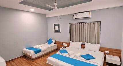 Hotel Radhe Inn Room Type - Super Deluxe AC
