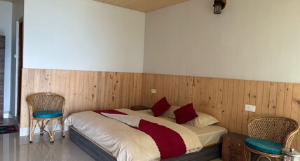 Ekaant Homestay Room Type - STANDARD ROOM 201