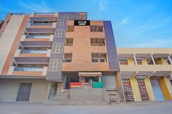 Hotel O Noida Sector 63 Formerly Aditya Residency