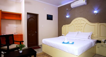 THE CLIRIND RESORTS Room Type - Gold Deluxe