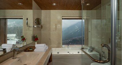 The Harmukh Hills Room Type - Jacuzzi Suite Room