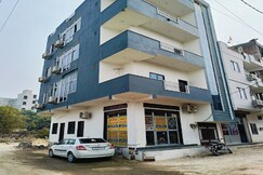 maa kamakhya guest house