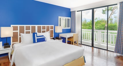 Homm Suites Laguna, part of Banyan Group Room Type - Premier One Bedroom Suite Golf Course View - King Homm Suites Laguna, part of Banyan Group Room Type - Premier One Bedroom Suite Golf Course View - King