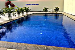 Hotel Radiance Courtyard