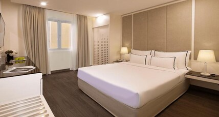 Paragon Saigon Hotel Room Type - Senior Deluxe Double Sakura