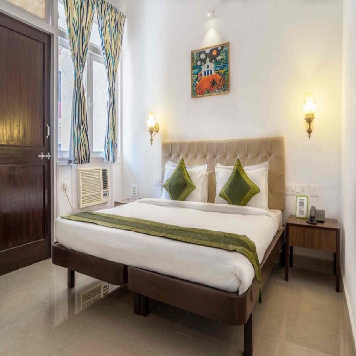 Mayfair Hotel Panjim - Tap to explore photos