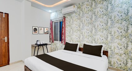 Collection O Sector 14 Udaipur Formerly Hotel JK Inn Room Type - Super Deluxe Room