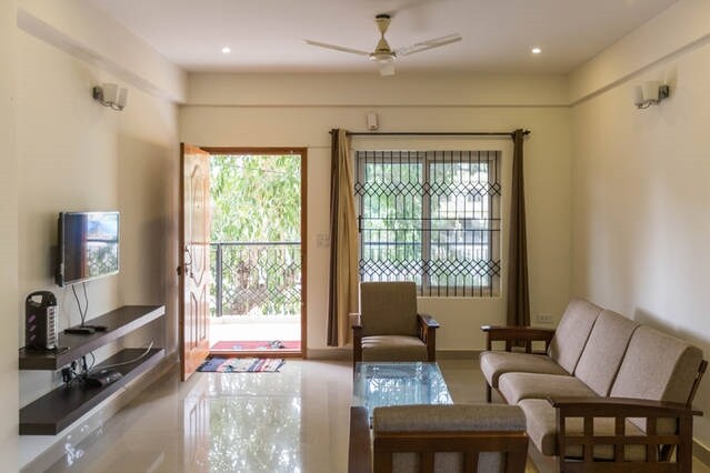 Love Dale Homestay Bengaluru | LD3 - Tap to explore photos